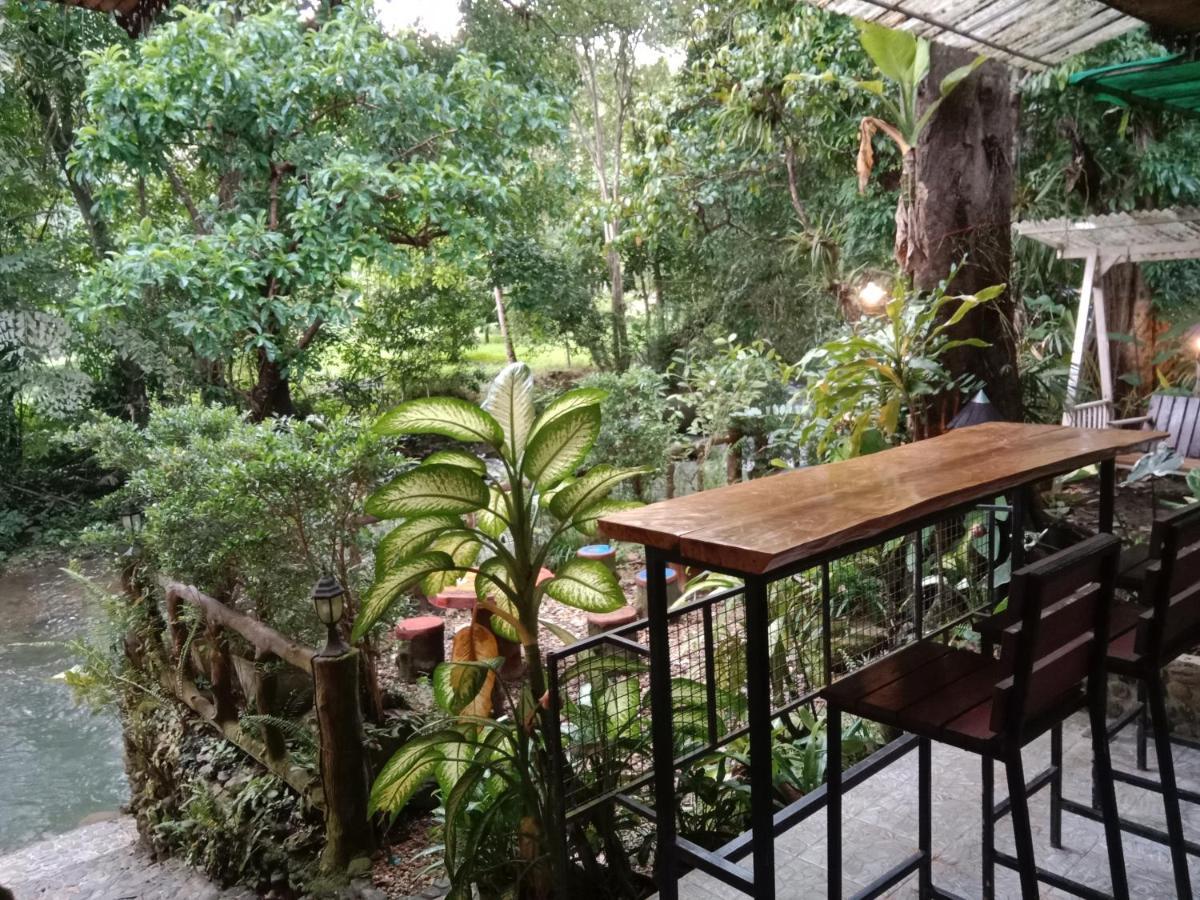 Tree Tops River Huts Khao Sok National Park Εξωτερικό φωτογραφία